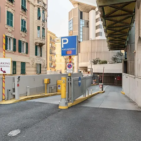 Free Parking In Luxury With View - Steps To Brignole Train Station Genua