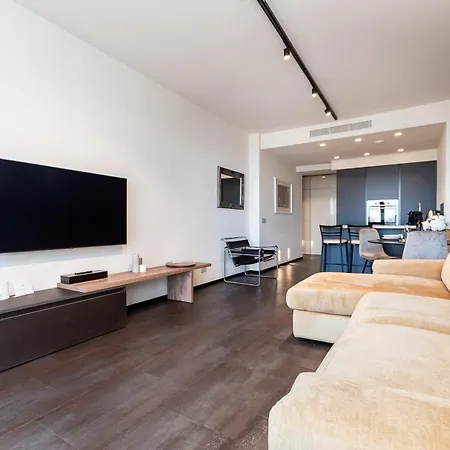 Апартаменты Free Parking In Luxury With View - Steps To Brignole Train Station *